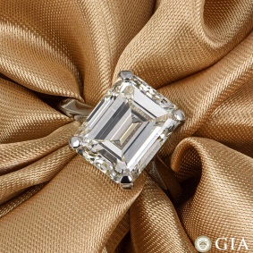 Platinum Emerald Cut Diamond Ring 8.02ct O-P/VS2 Platinum Emerald Cut Diamond Ring 8.02ct O-P/VS2